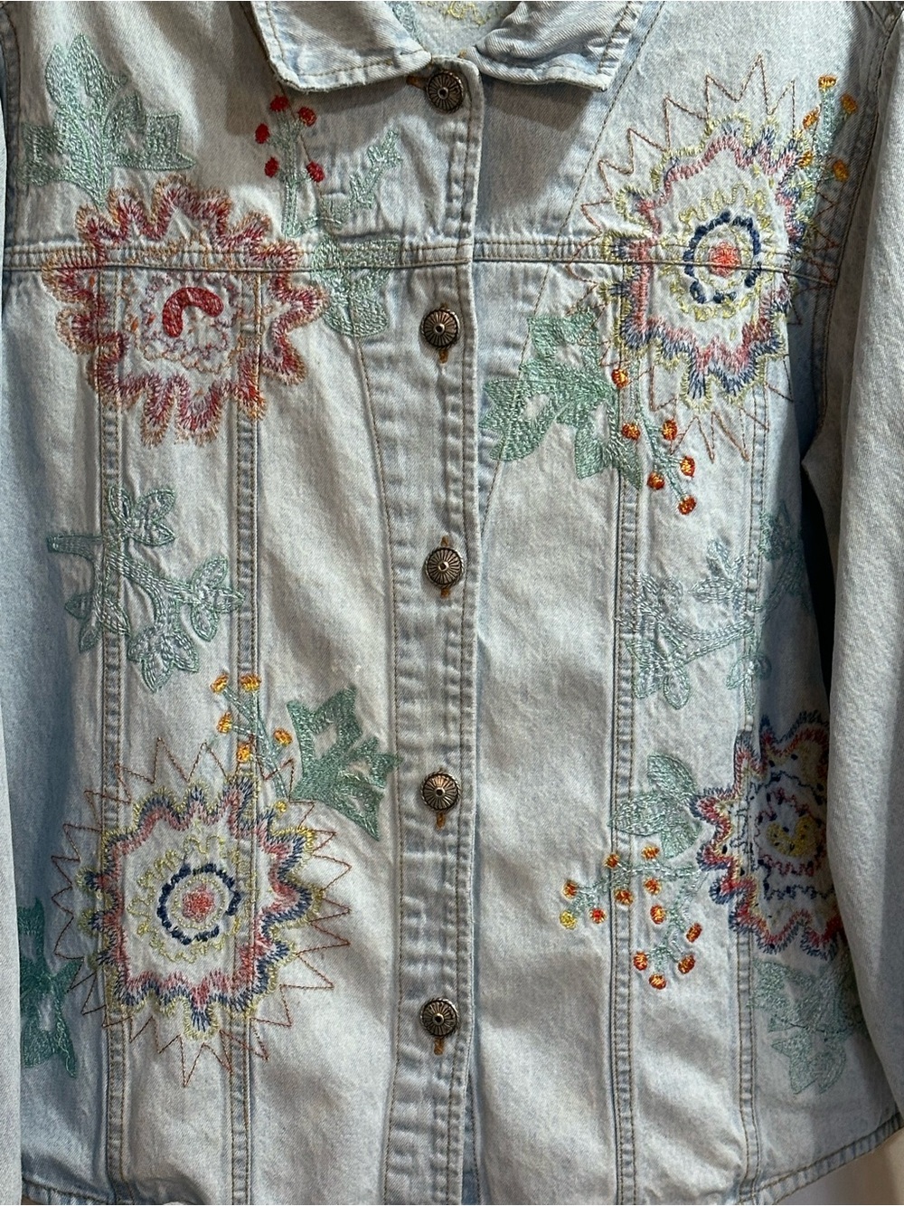 White Stag Light Blue Denim Jacket with Multicolor Floral Embroidery. - Picture 2 of 15